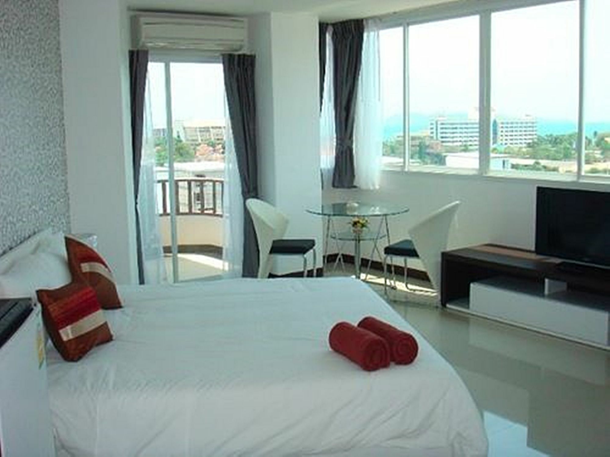 Grand Residence Jomtien Εξωτερικό φωτογραφία
